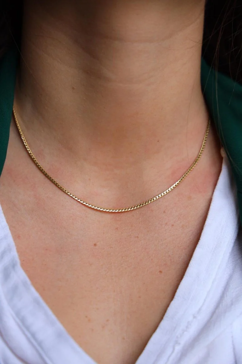 English mesh chain necklace in yellow gold - Image 7