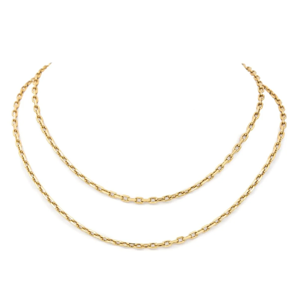 Cable link chain necklace in yellow gold