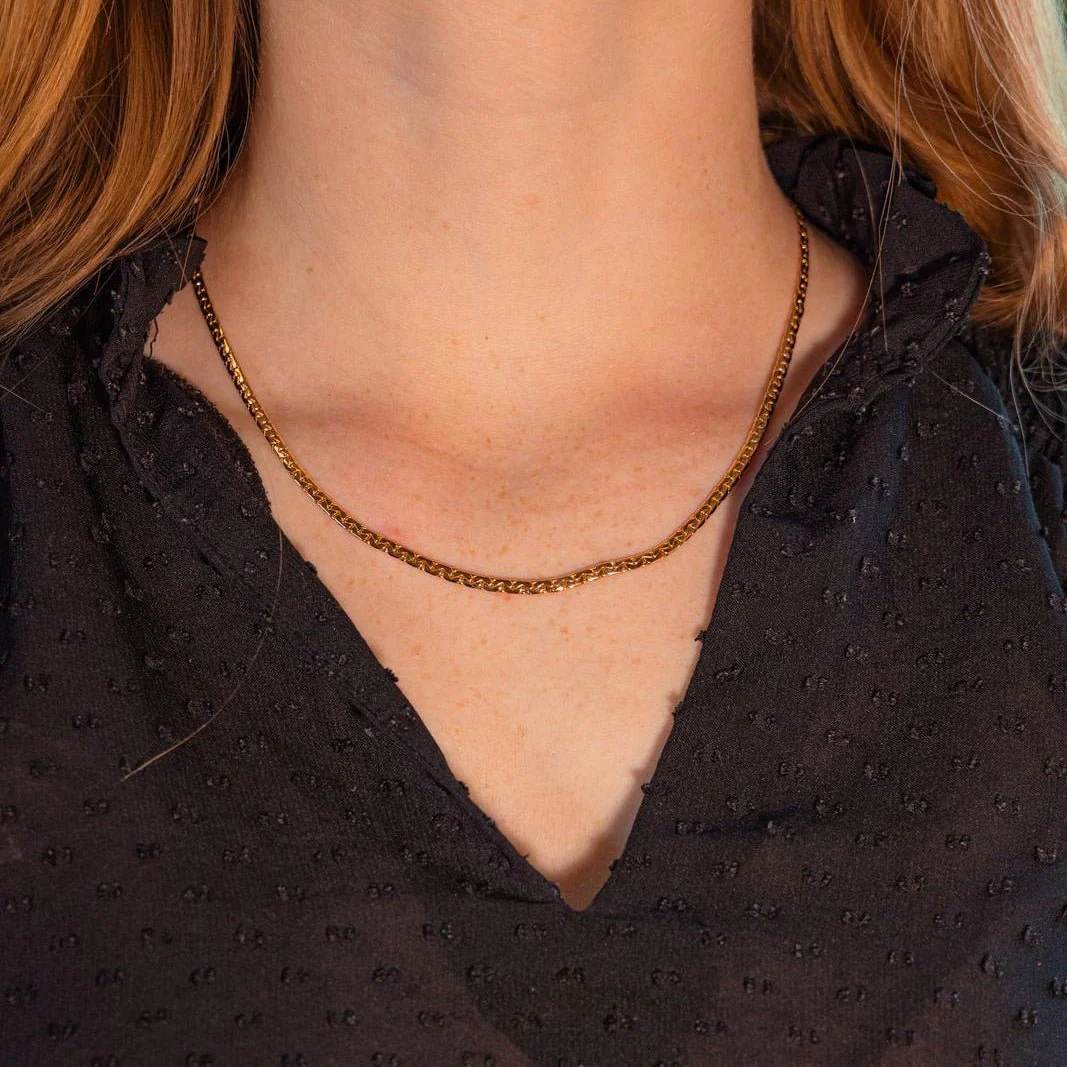 Yellow Gold Bean-Shaped Link Necklace - Image 2