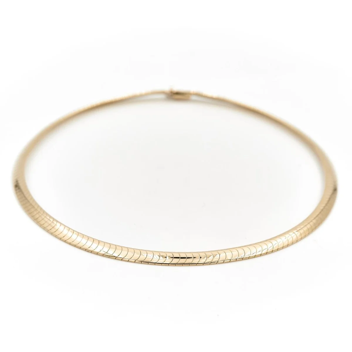 Omega mesh necklace Yellow gold - Image 3
