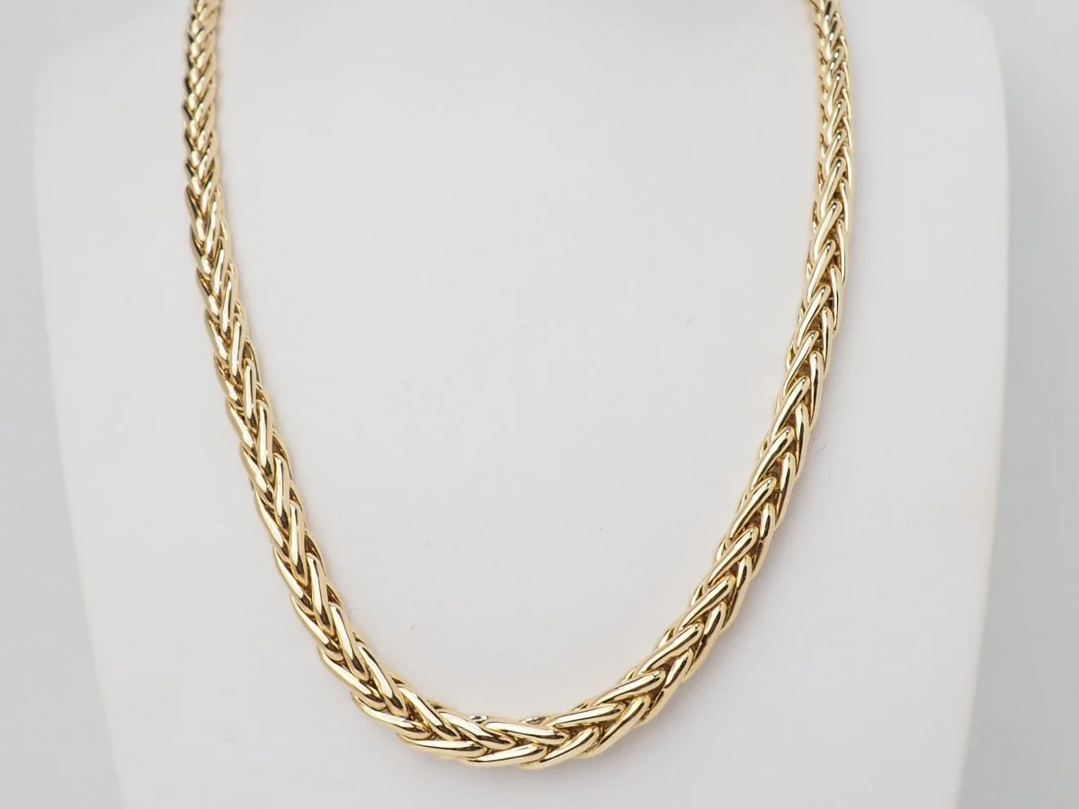 Gold Palm Link Necklace - Image 3