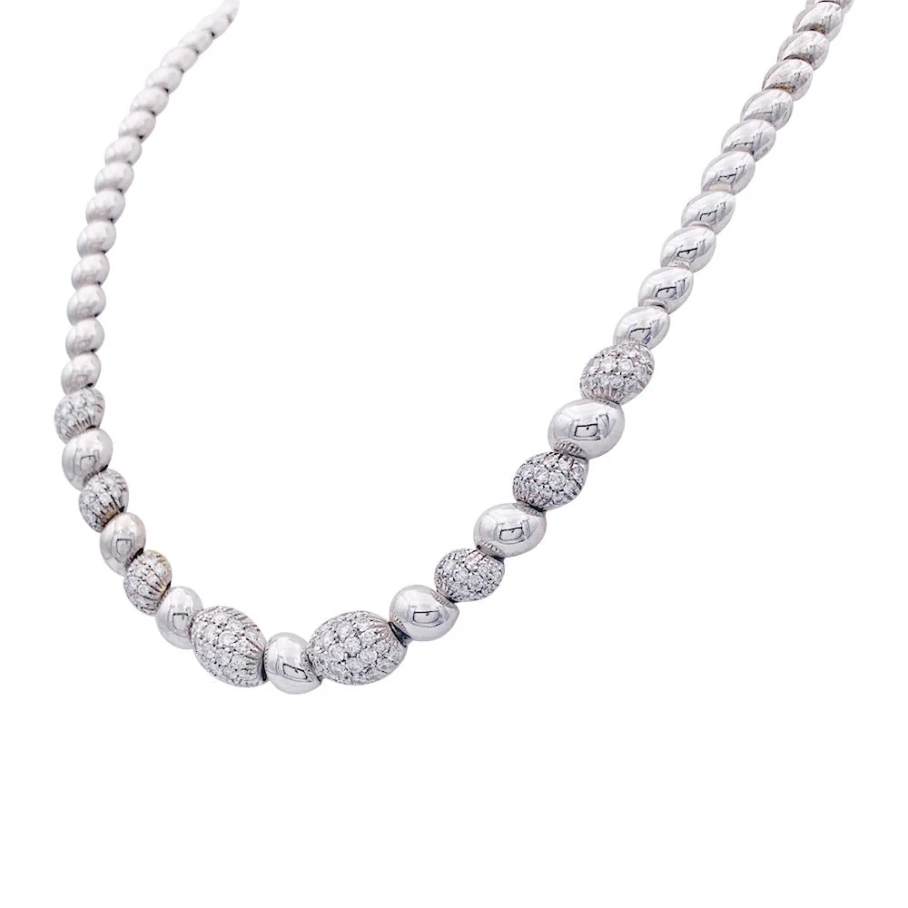 White gold and diamond necklace - Image 3