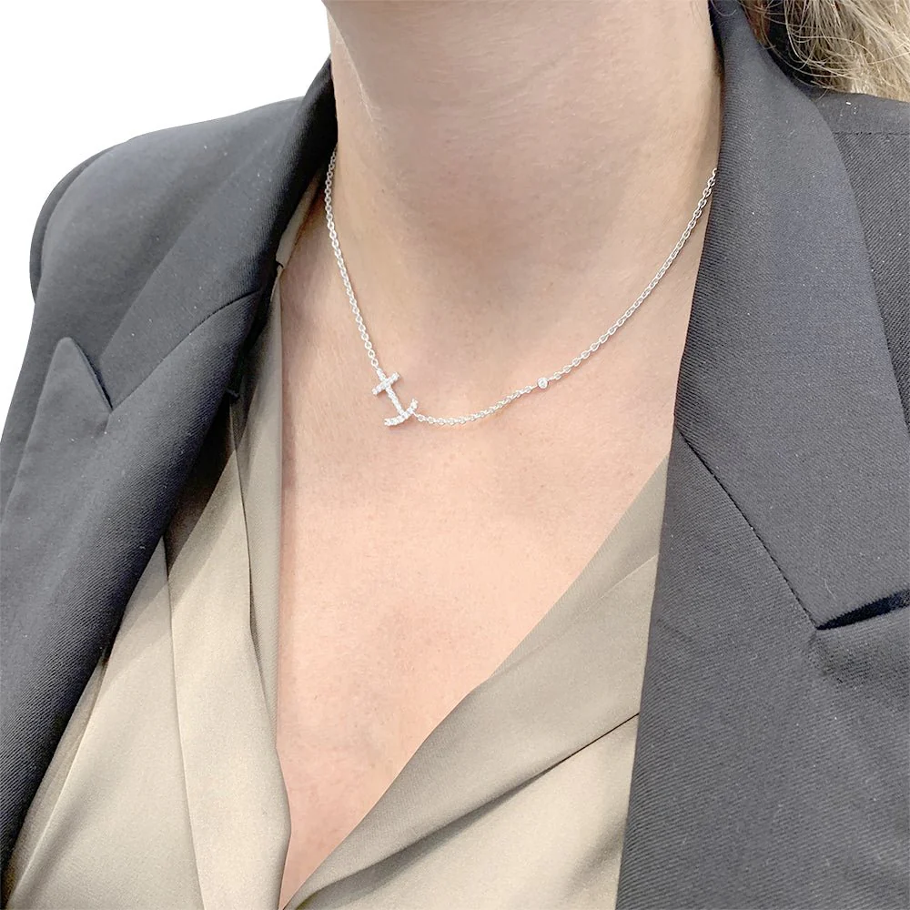 White gold and diamond necklace. - Image 6