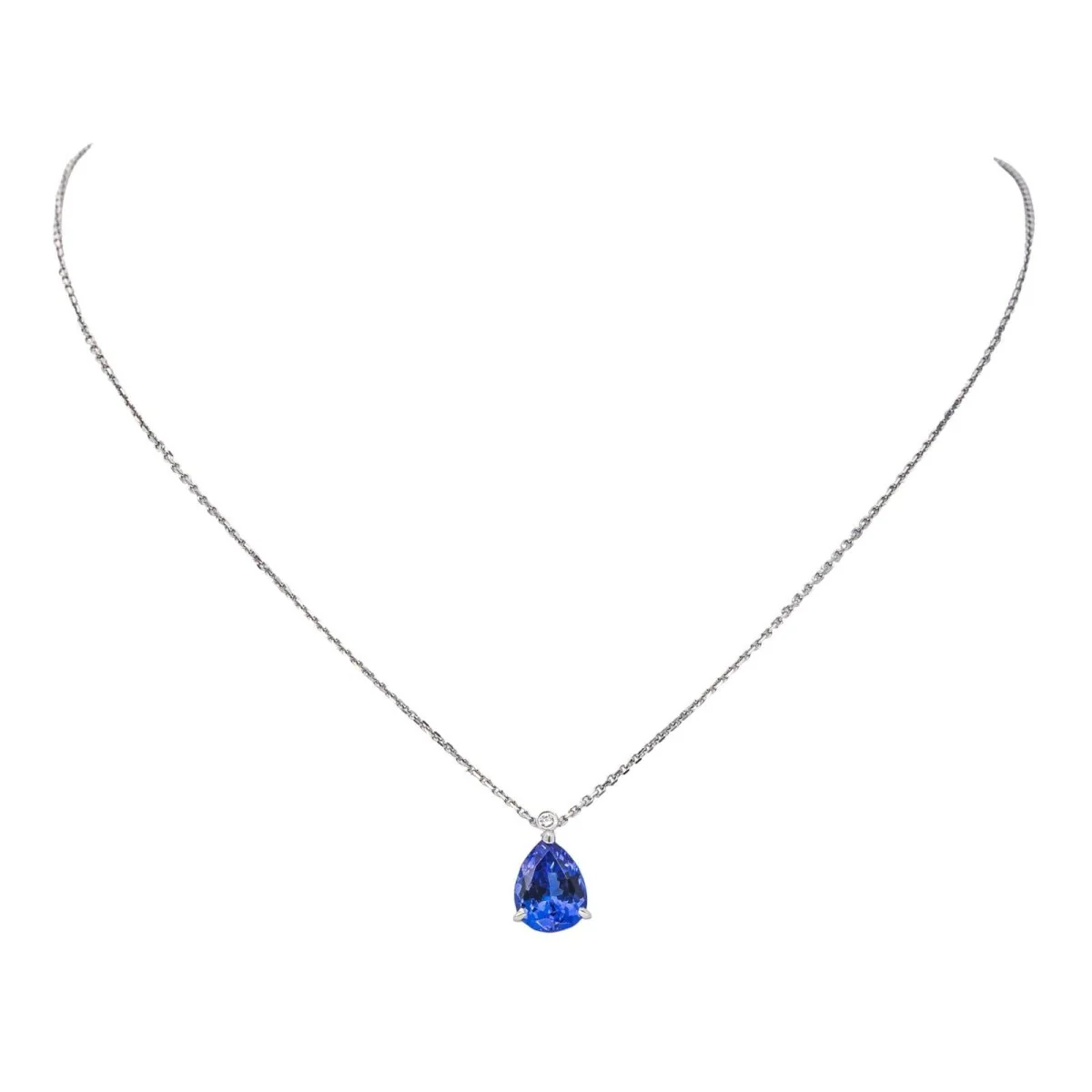 White Gold and Tanzanite Pendant Necklace
