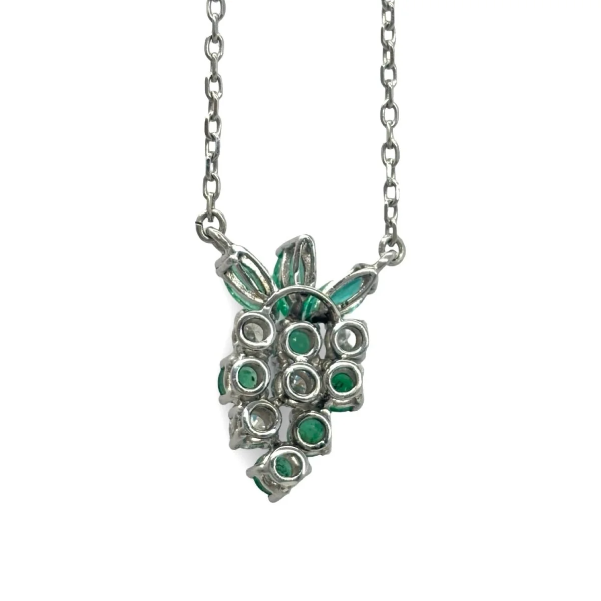 White Gold Necklace with Emerald and Diamond Pendant - Image 2