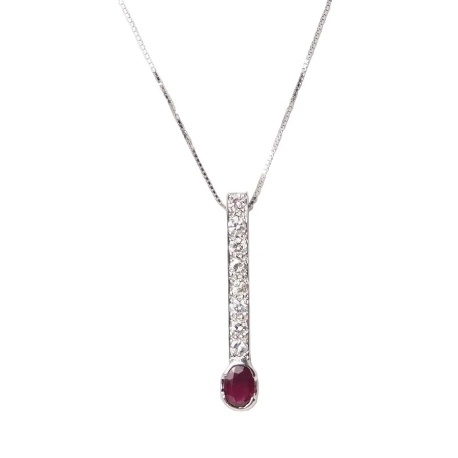 White gold, ruby ​​and diamond pendant necklace