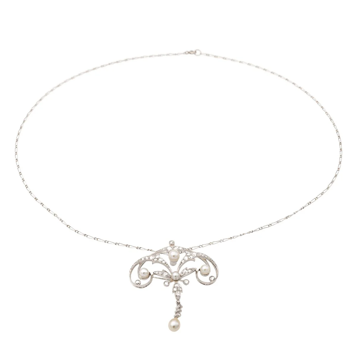 Horse Mesh Pendant Necklace in platinum, pearls and diamonds - Image 6