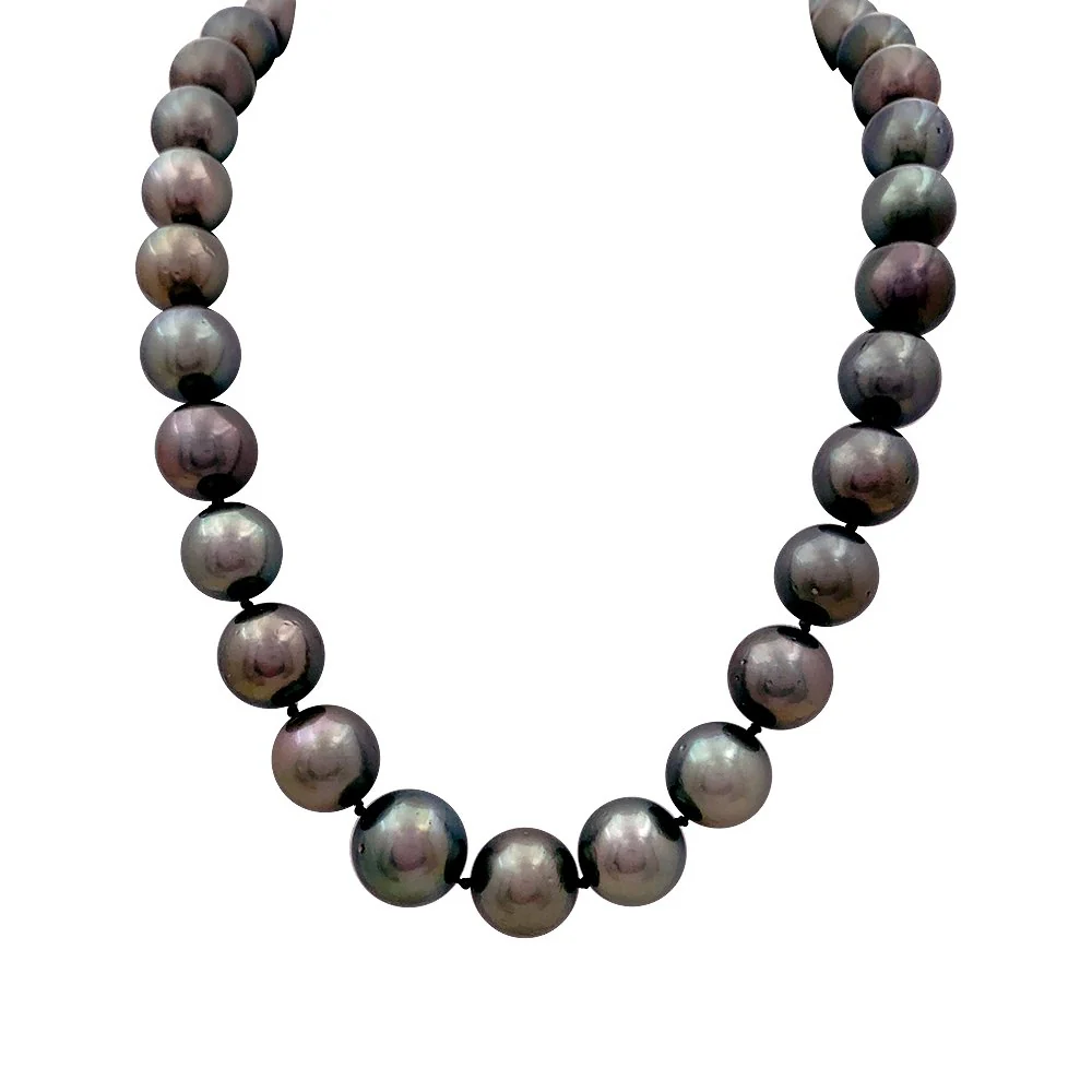 White gold and Diamonds Tahitian pearl Necklace