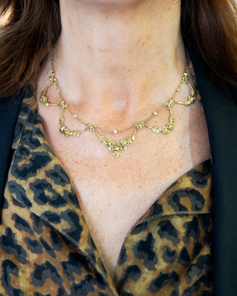 Choker necklace in yellow gold and pearls - Image 3