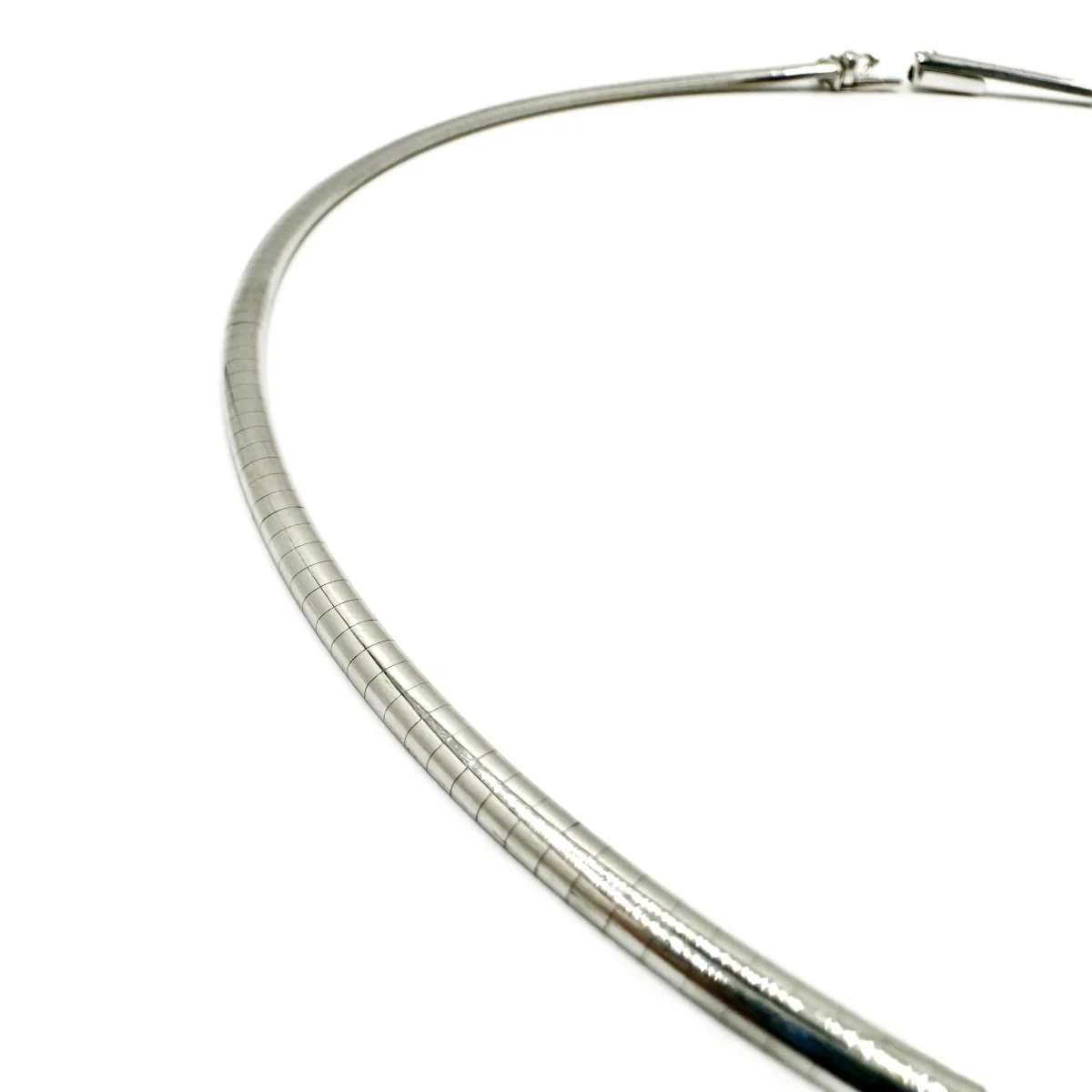 Collier maille oméga en null - Image 5