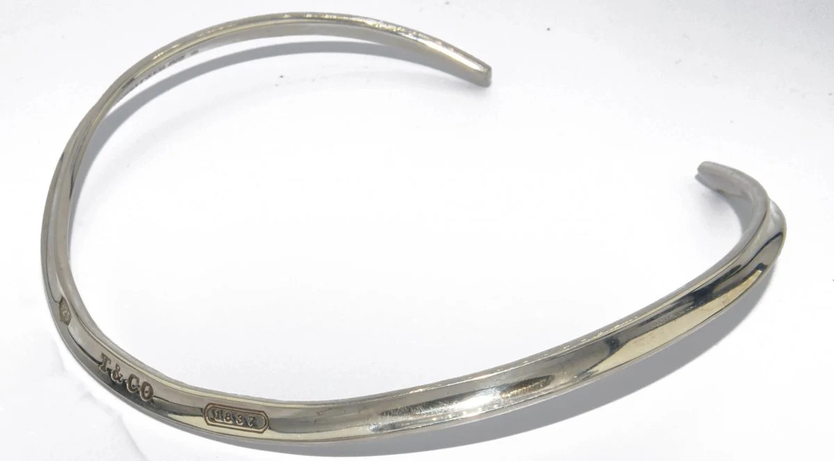 Silver torque necklace from Tiffany - Image 3