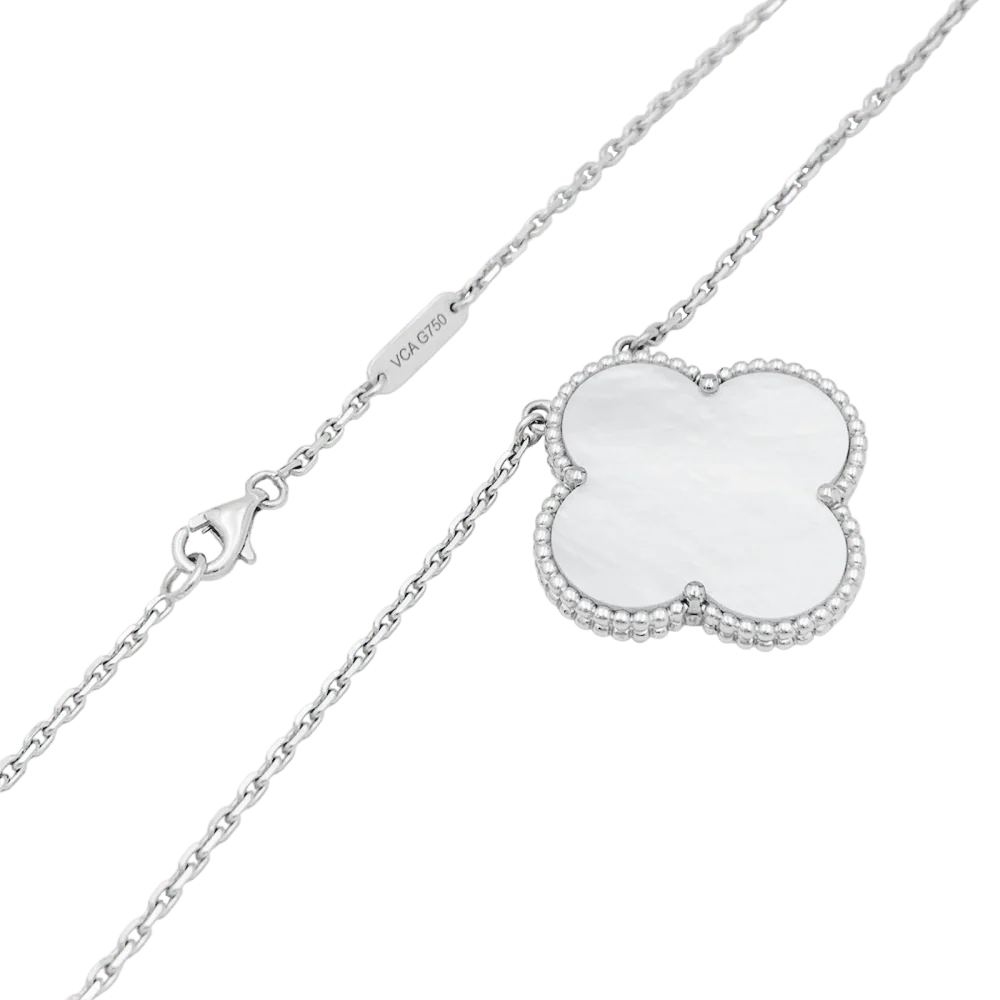Necklace VAN CLEEF & ARPELS "Magic Alhambra" pendant in white gold and mother-of-pearl - Image 3