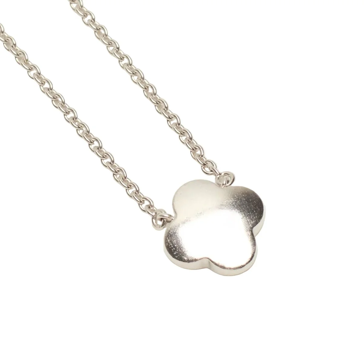VAN CLEEF & ARPELS "Pure Alhambra" Pendant Necklace in white gold and diamonds - Image 4