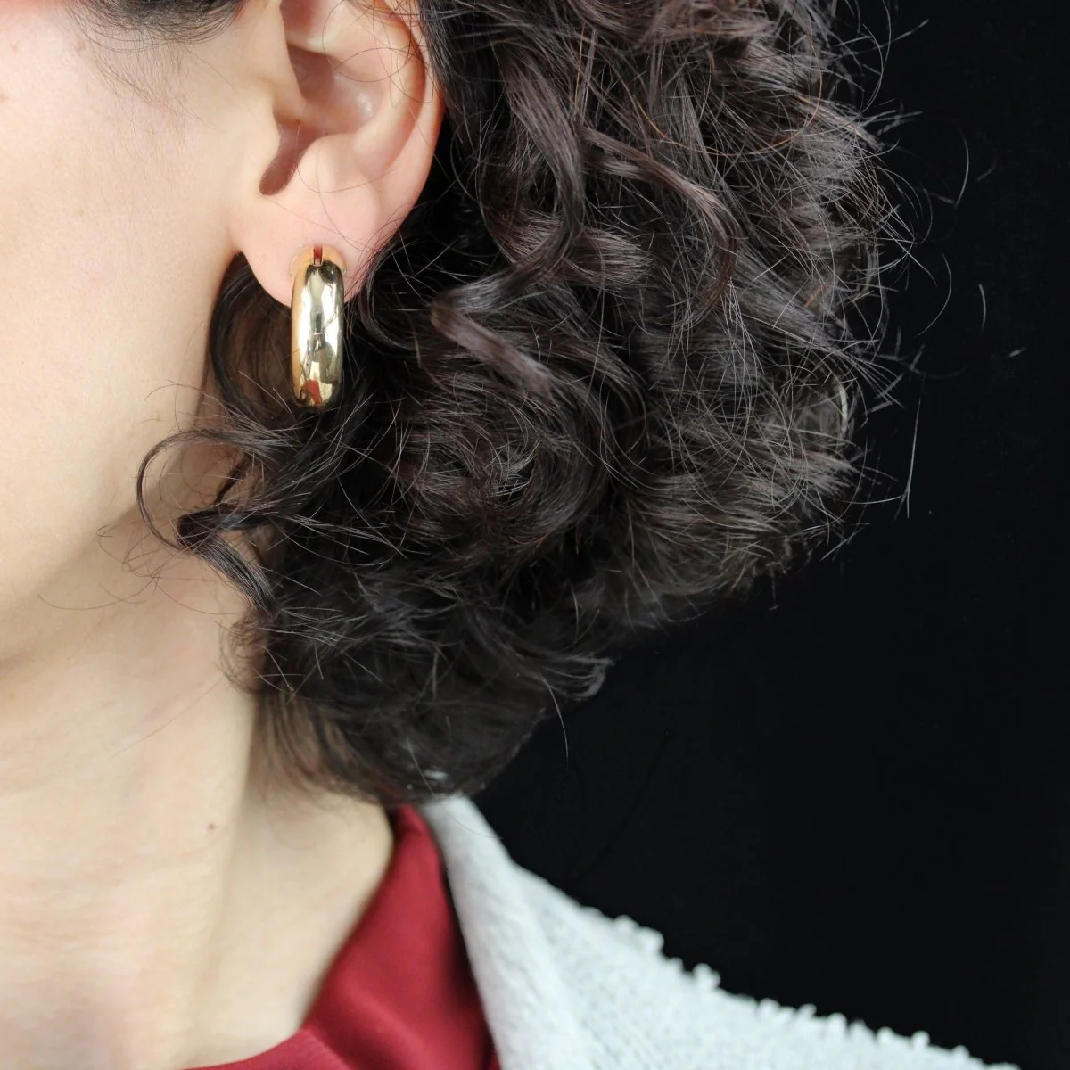 Hoop earrings in yellow gold - Image 2