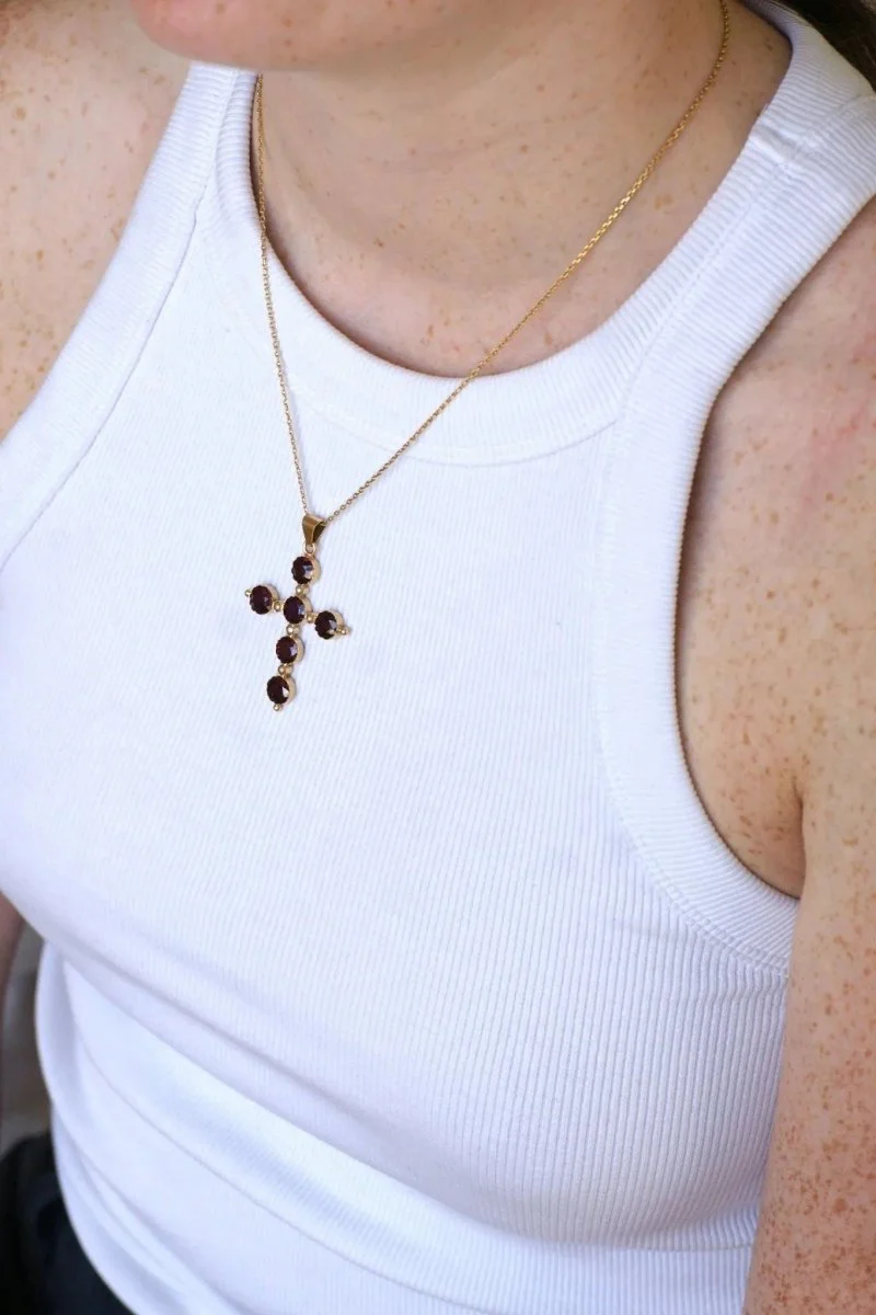 Antique Garnet and Pearl Cross on Yellow Gold - Image 9