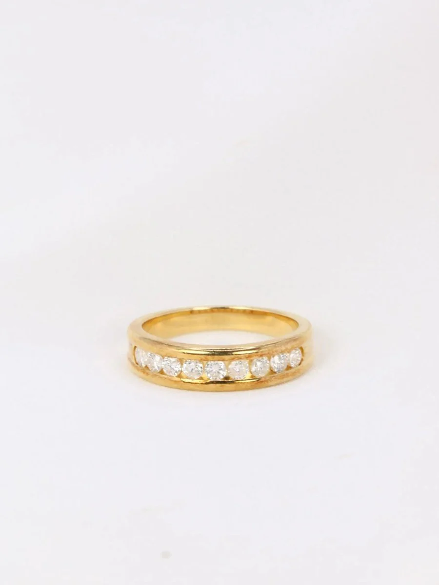 American half wedding ring in yellow gold and diamonds 0.36 ct