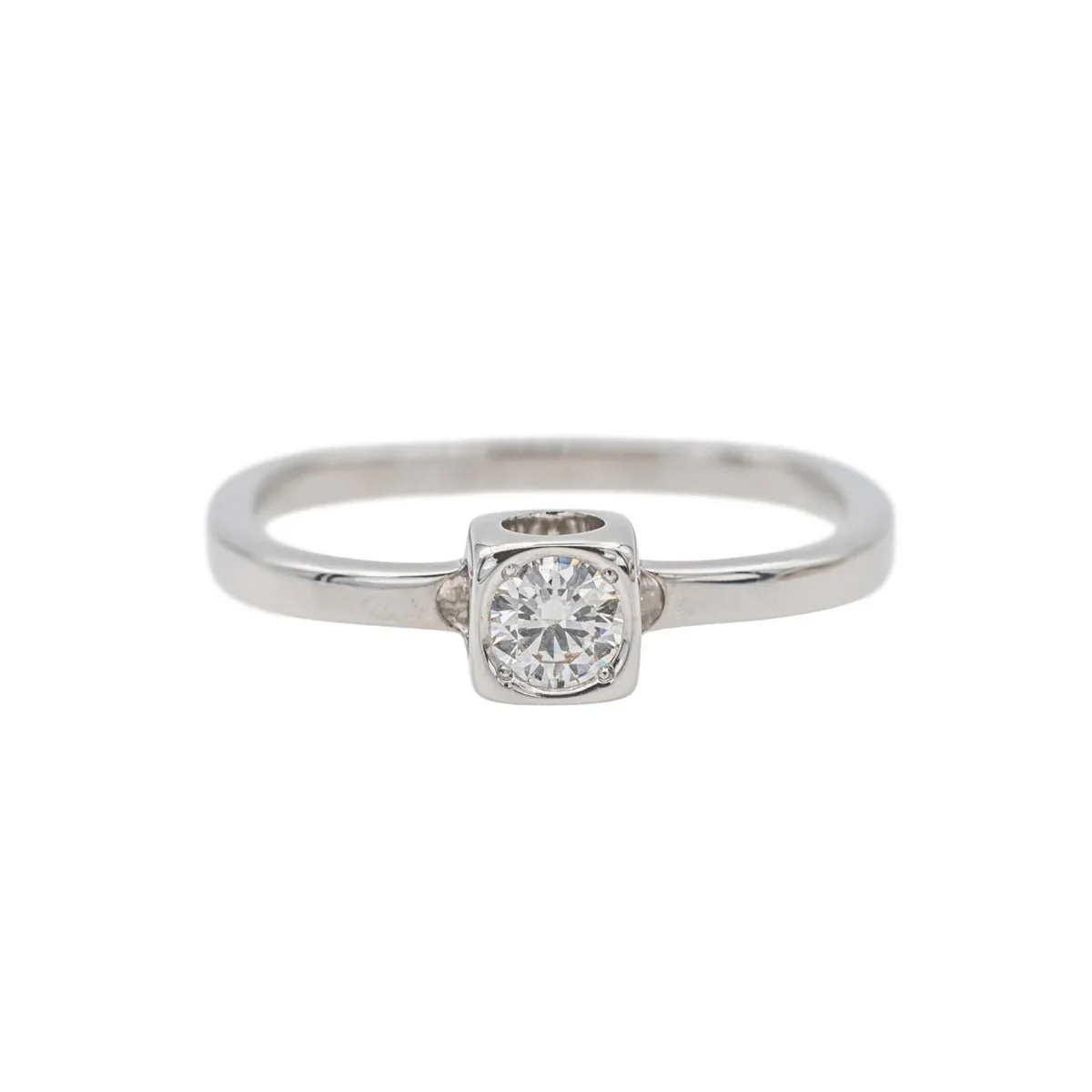 DINH VAN “Le Cube” solitaire ring in white gold and diamond