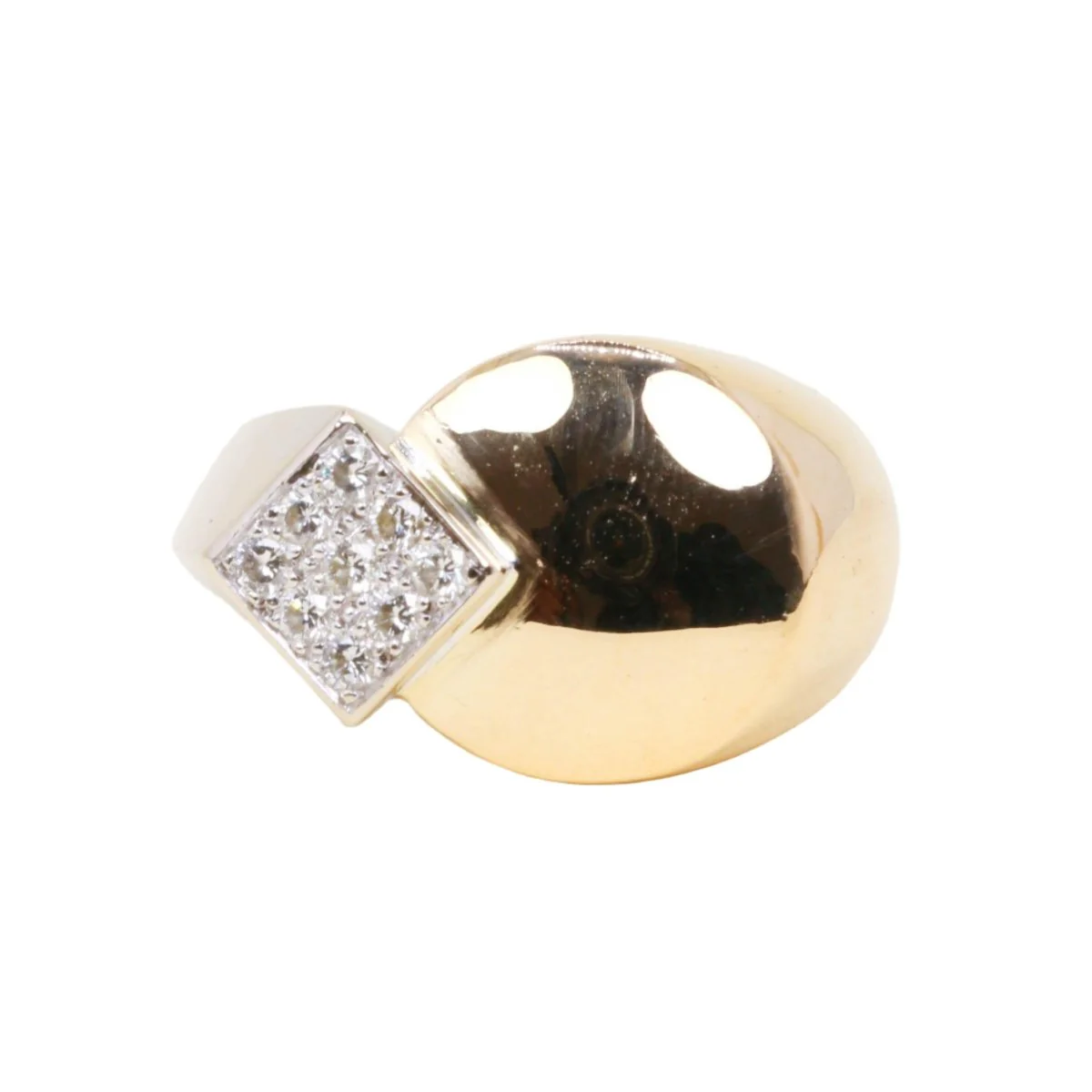 FRED signet ring in yellow gold, white gold and diamonds