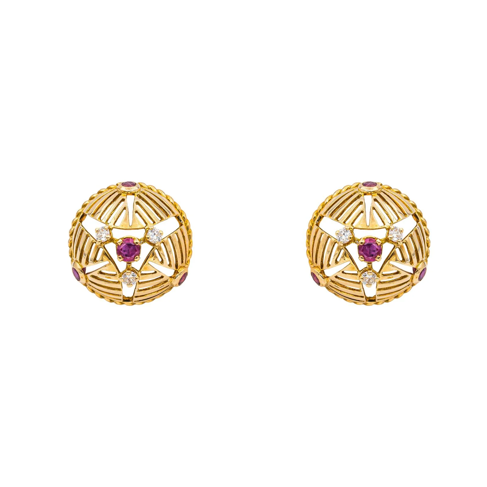 Gübelin Earrings Clips Yellow gold Ruby