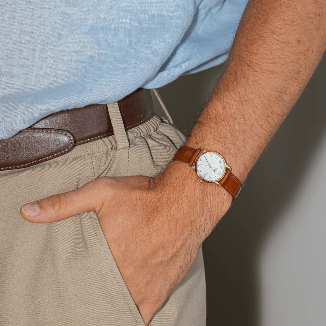 Watch LONGINES in yellow gold, leather and quartz - Image 2