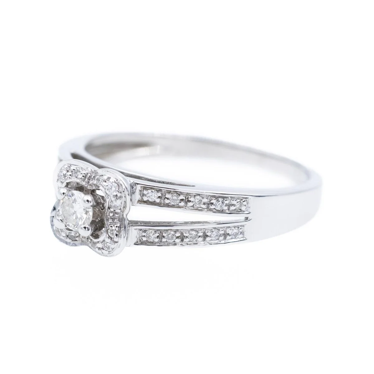 Mauboussin Chance of Love Solitaire Ring White Gold Diamond - Image 3