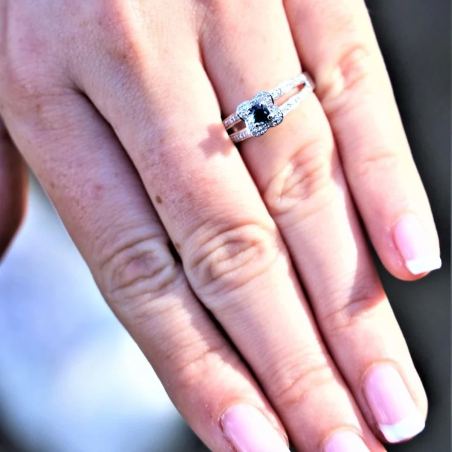 Mauboussin Solitaire Ring Chance of love White gold Sapphire - Image 2