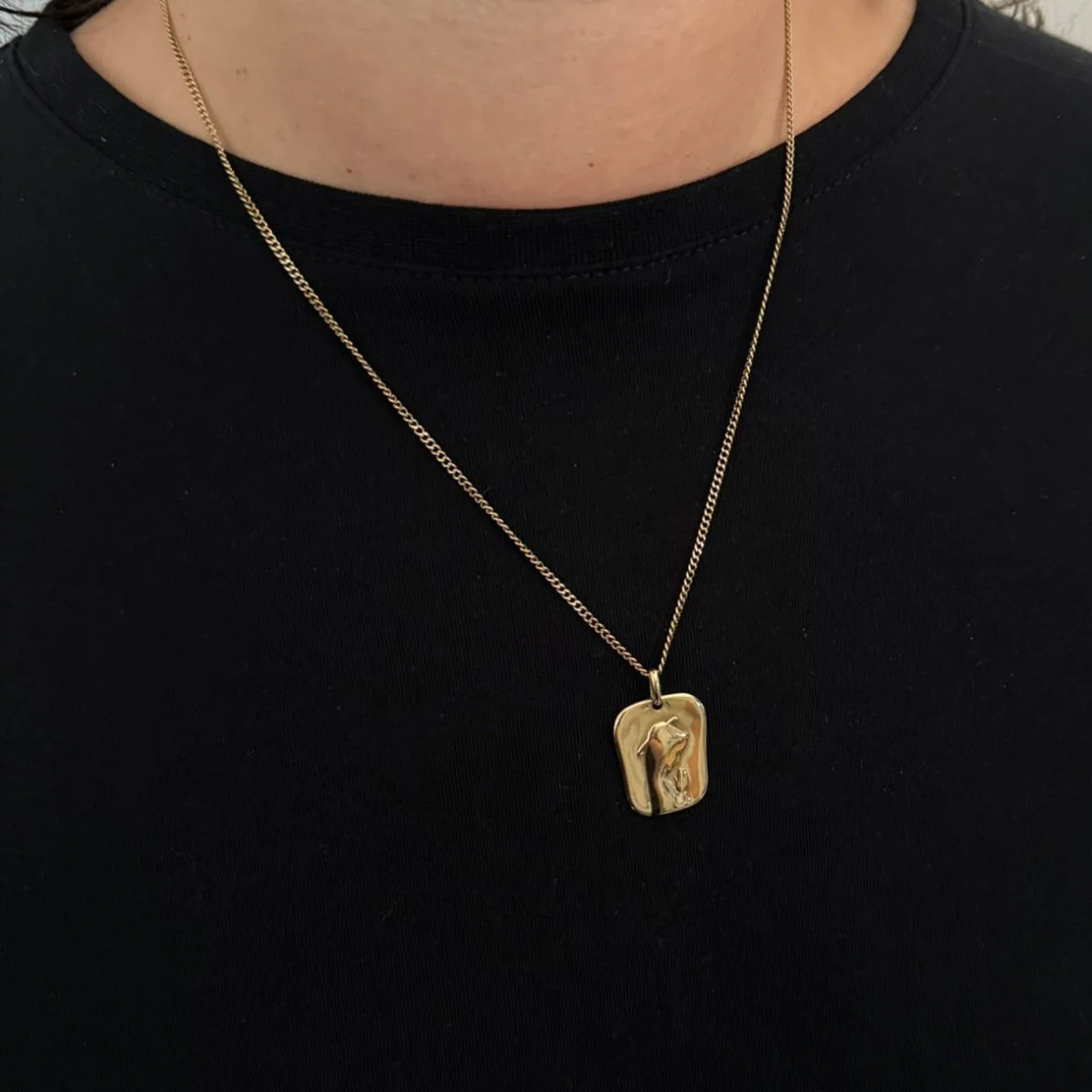 AUGIS medal in yellow gold - Image 2