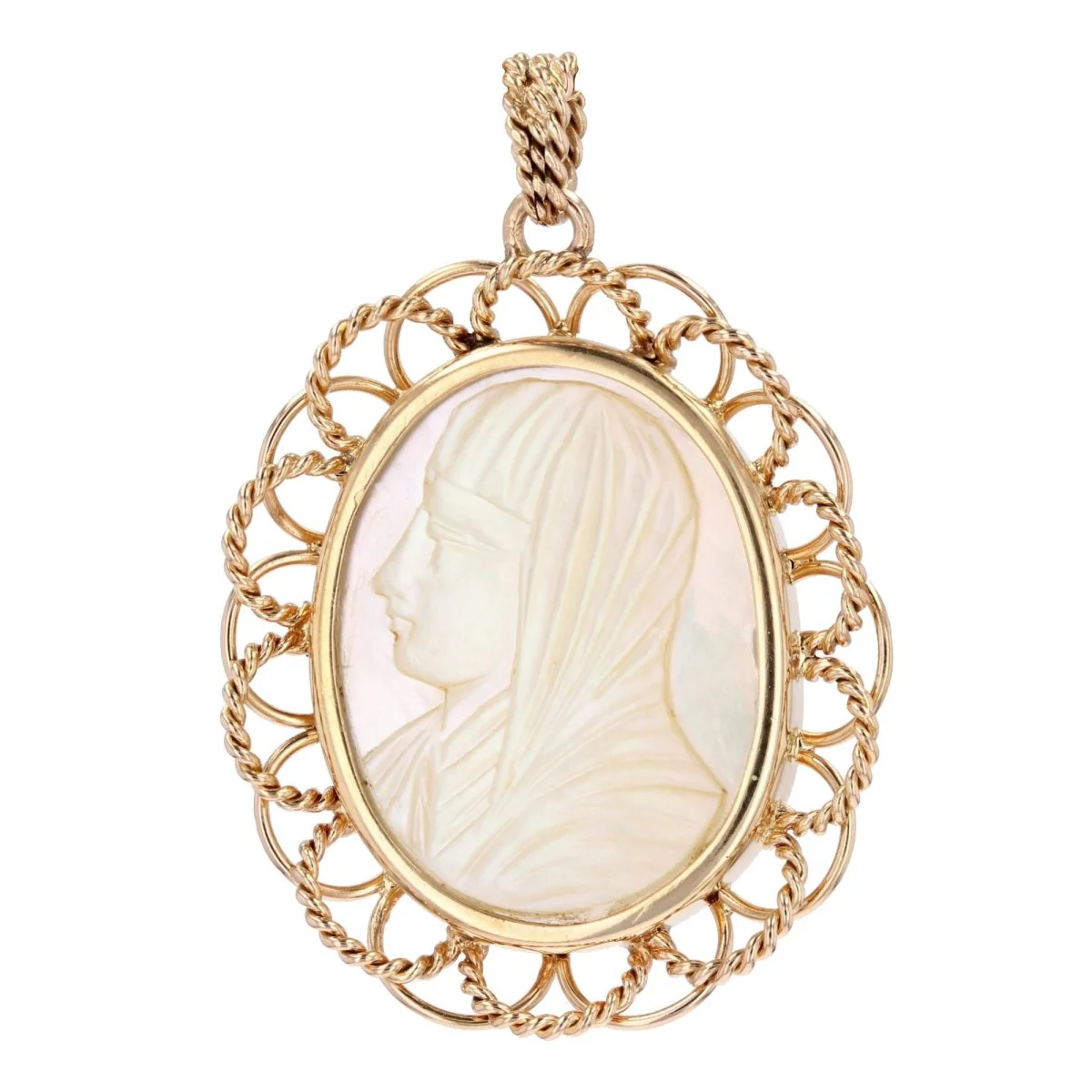 Medal in rose gold and mother-of-pearl