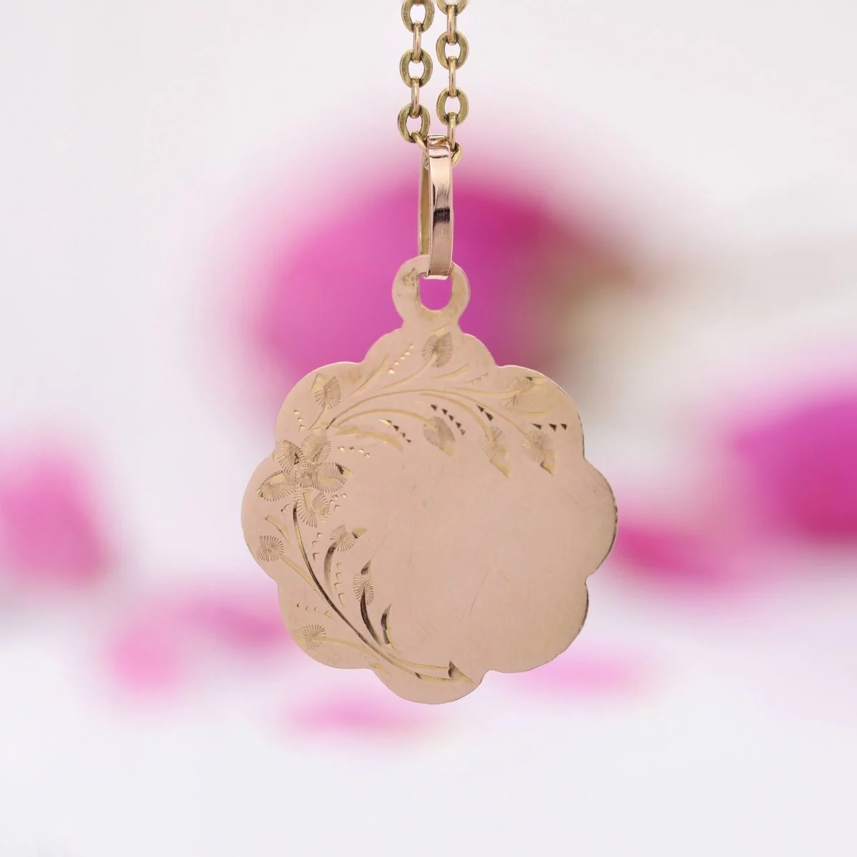 Antique rose gold polylobed medal - Image 6