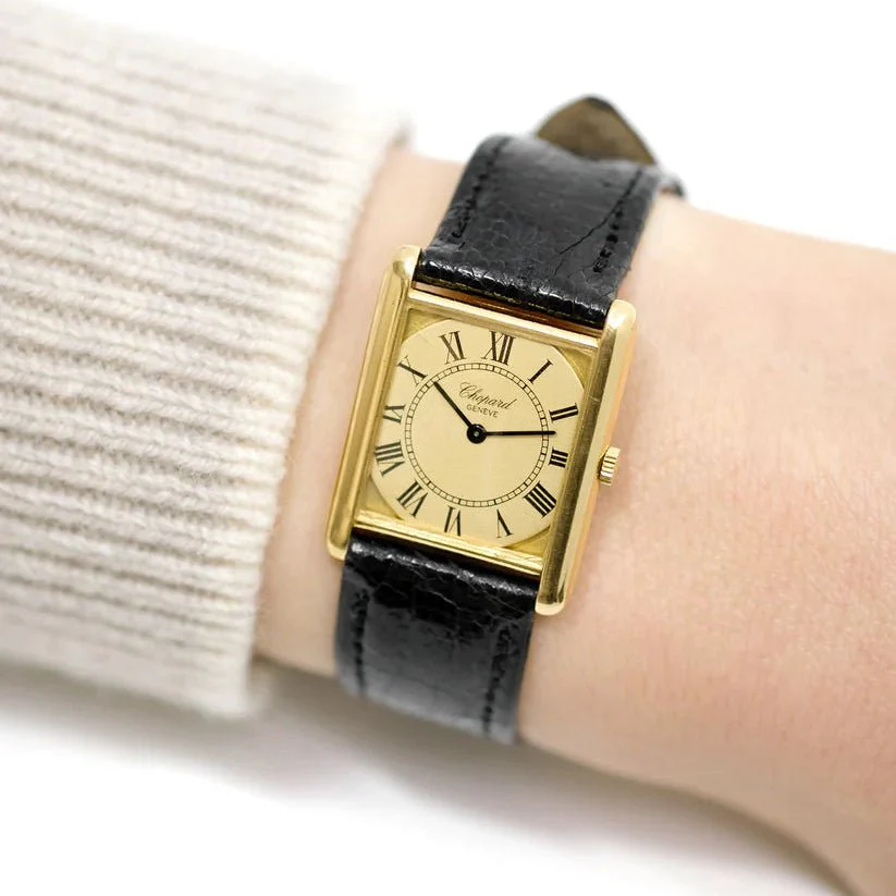 Watch CHOPARD "Tank" in yellow gold and leather - Image 2