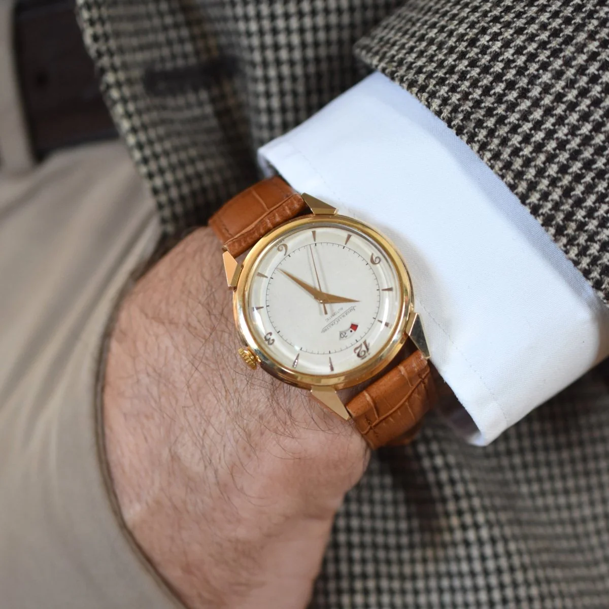 JAEGER-LECOULTRE "Power Reserve 40h" Watch in Rose gold and Leather - Image 2
