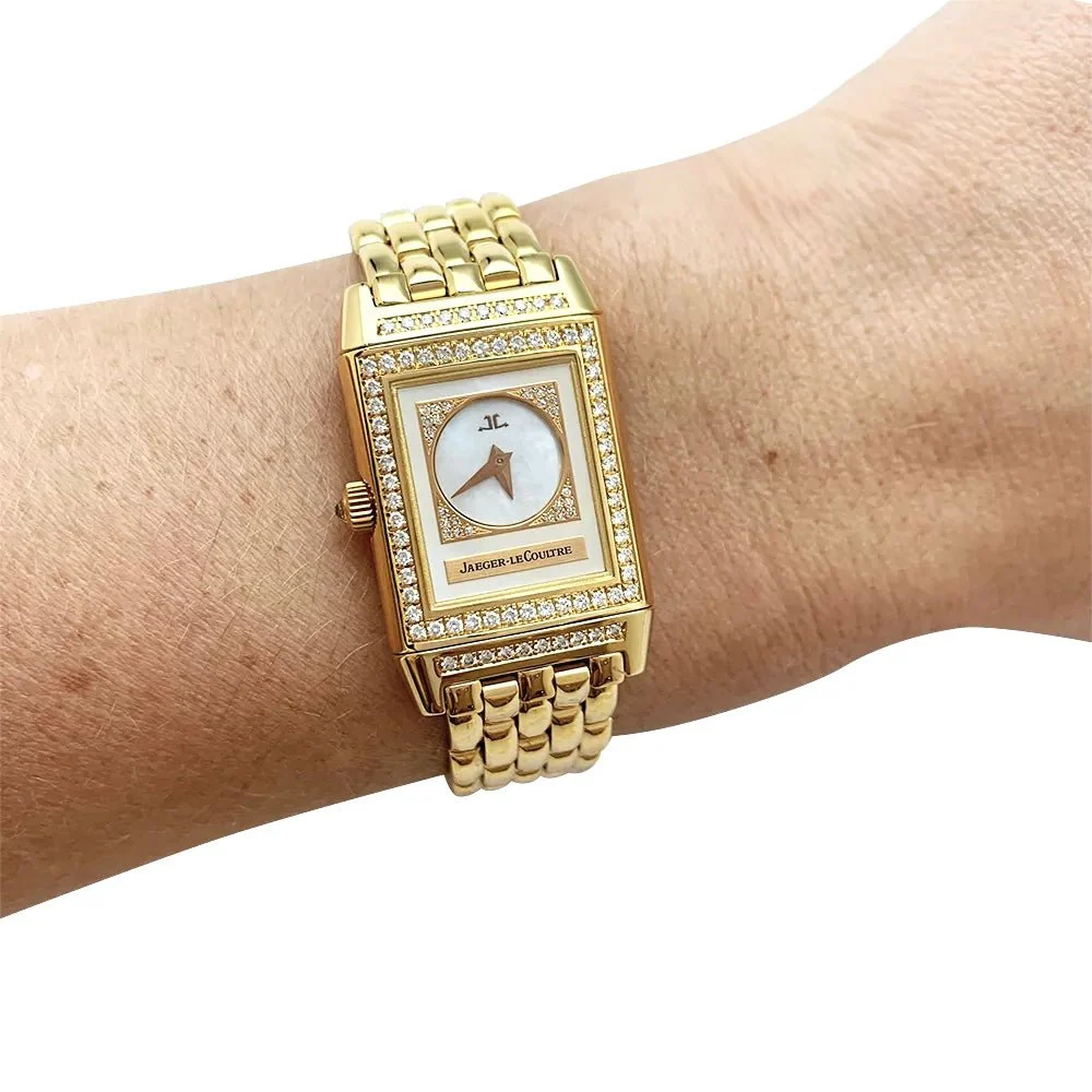 Jaeger Lecoultre "Reverso Duetto" watch in yellow gold, mother-of-pearl and diamonds. - Image 7
