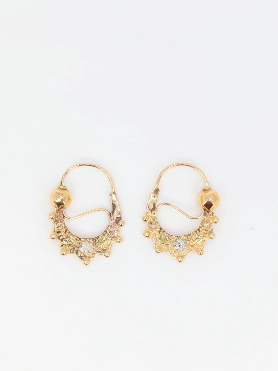 Pair of old Savoyard hoop earrings or Tarines in yellow gold - Image 3