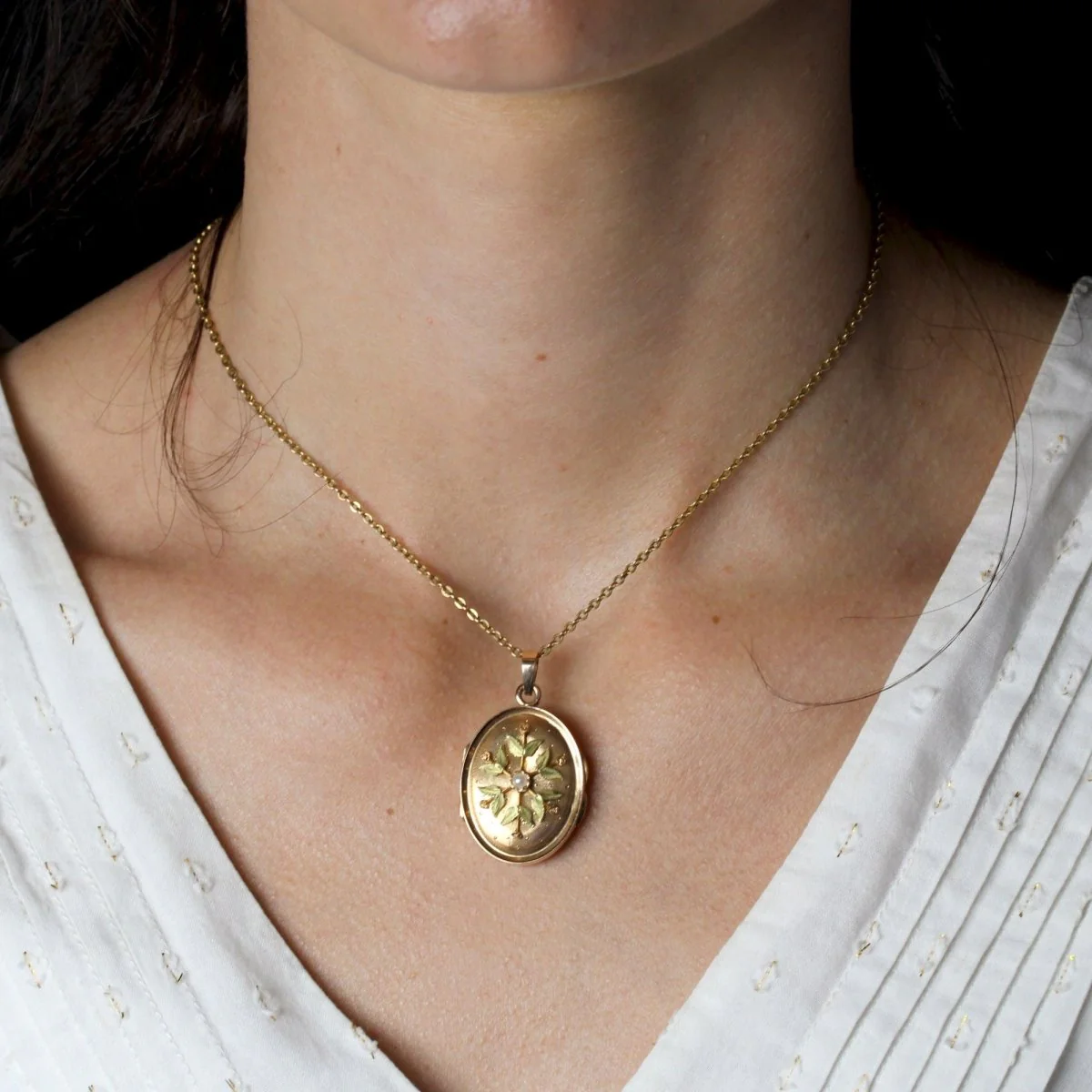 Rose gold, green gold and pearl pendant - Image 2