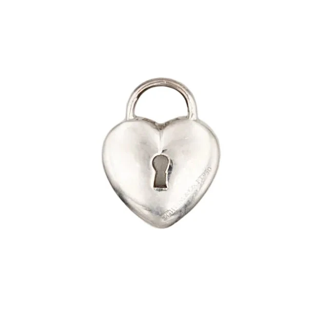 TIFFANY & CO. Pendant in Platinum and Diamonds - Image 2