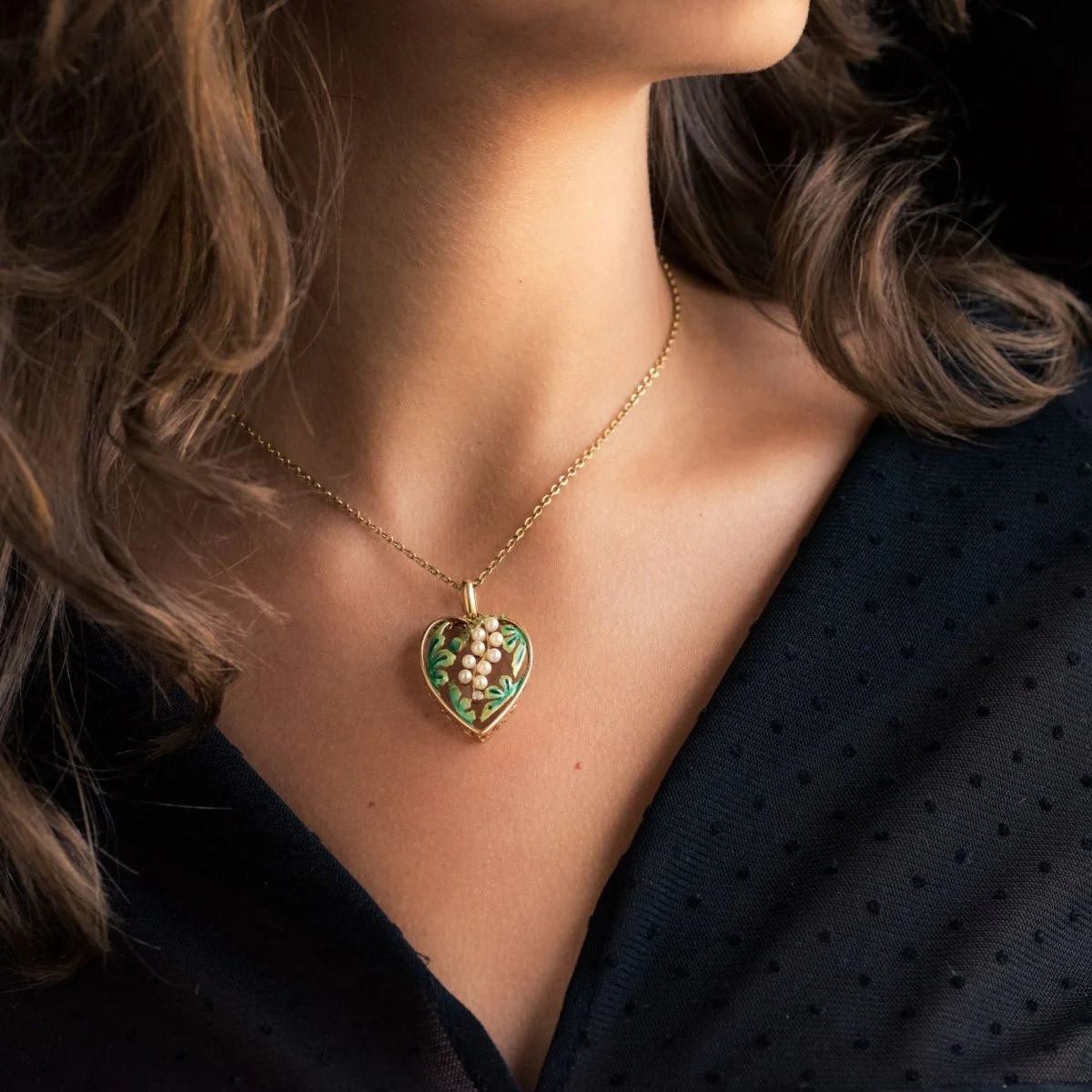 Pendant in yellow gold, pearls, enamel and diamond - Image 2