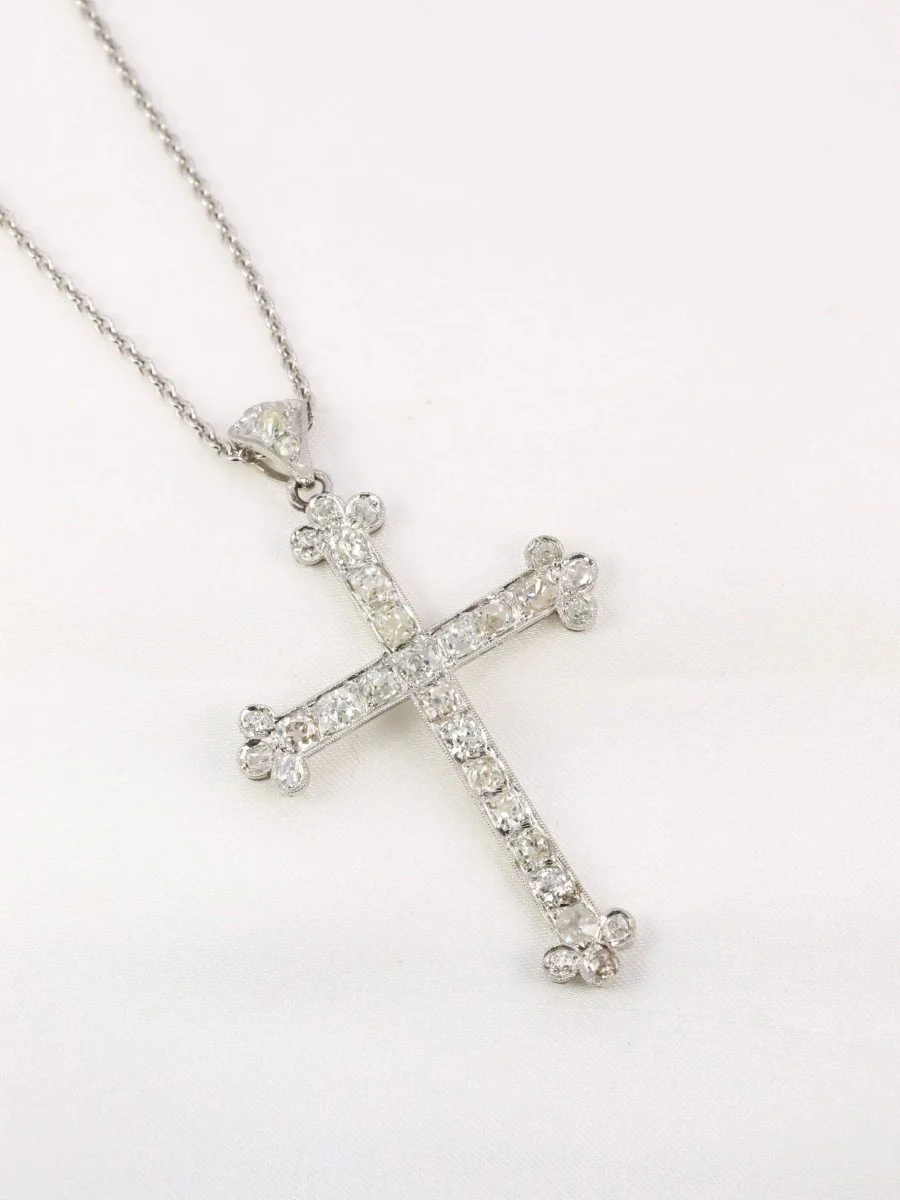 Belle Epoque cross pendant in gold and old cut diamonds - Image 5
