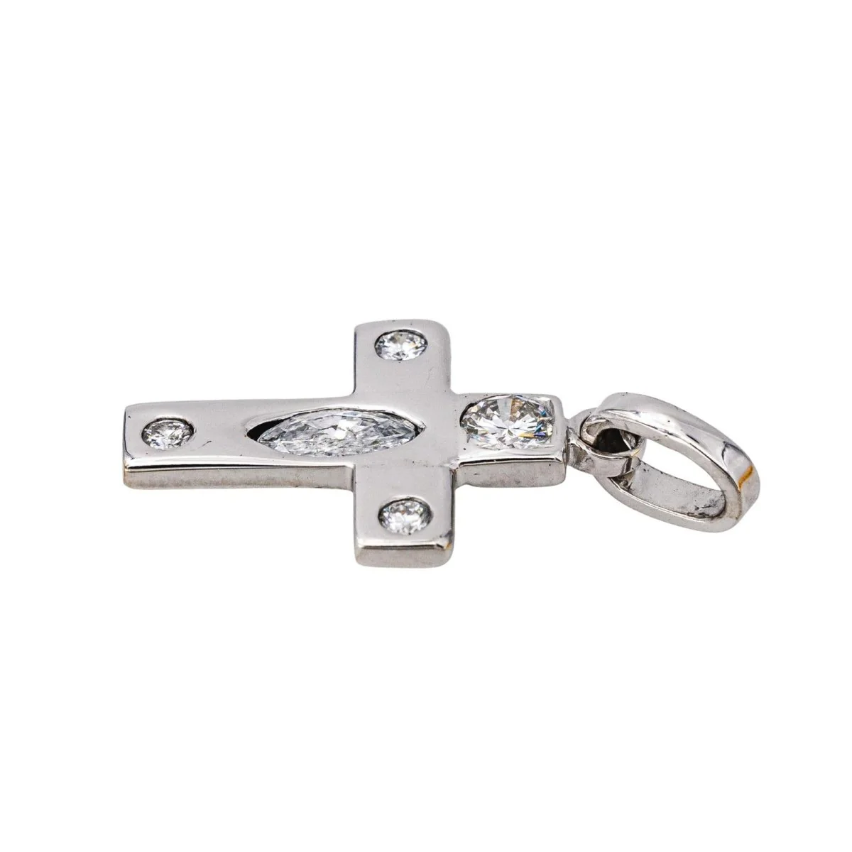 White gold and diamond pendant - Image 4