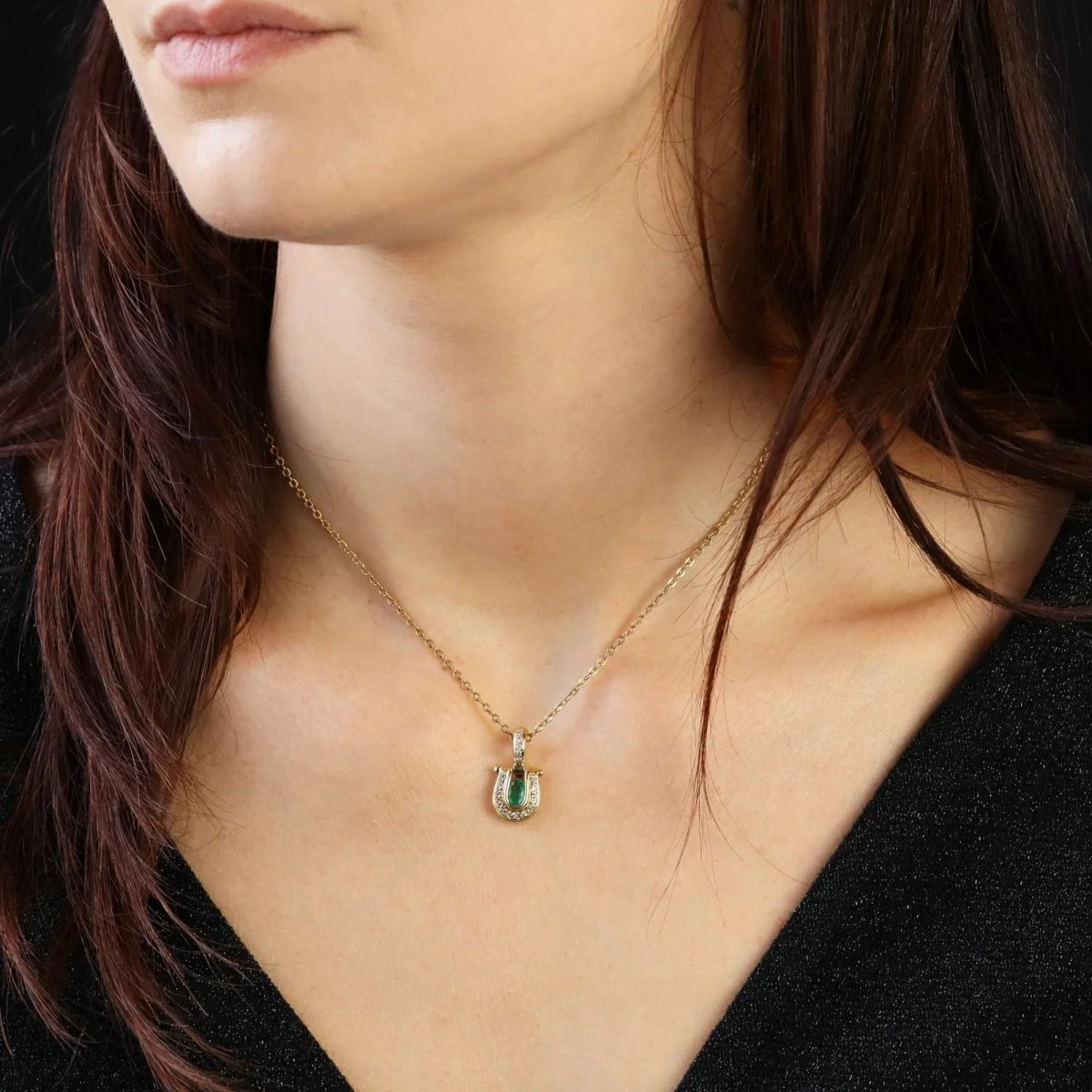 Pendant in yellow gold, emerald and diamonds - Image 2