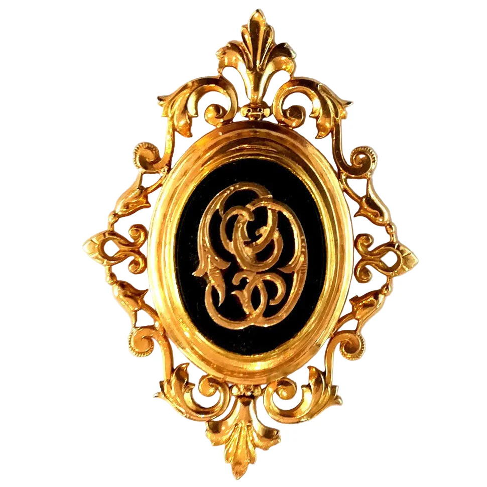 Napoleon III pendant in yellow gold and onyx