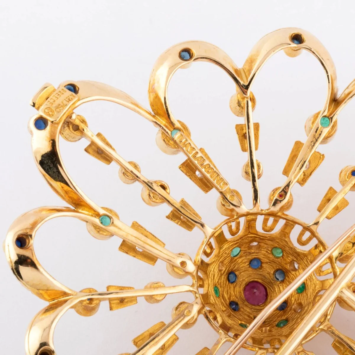 LALAOUNIS pendant and brooch in yellow gold, emeralds, rubies, sapphires and diamonds - Image 8