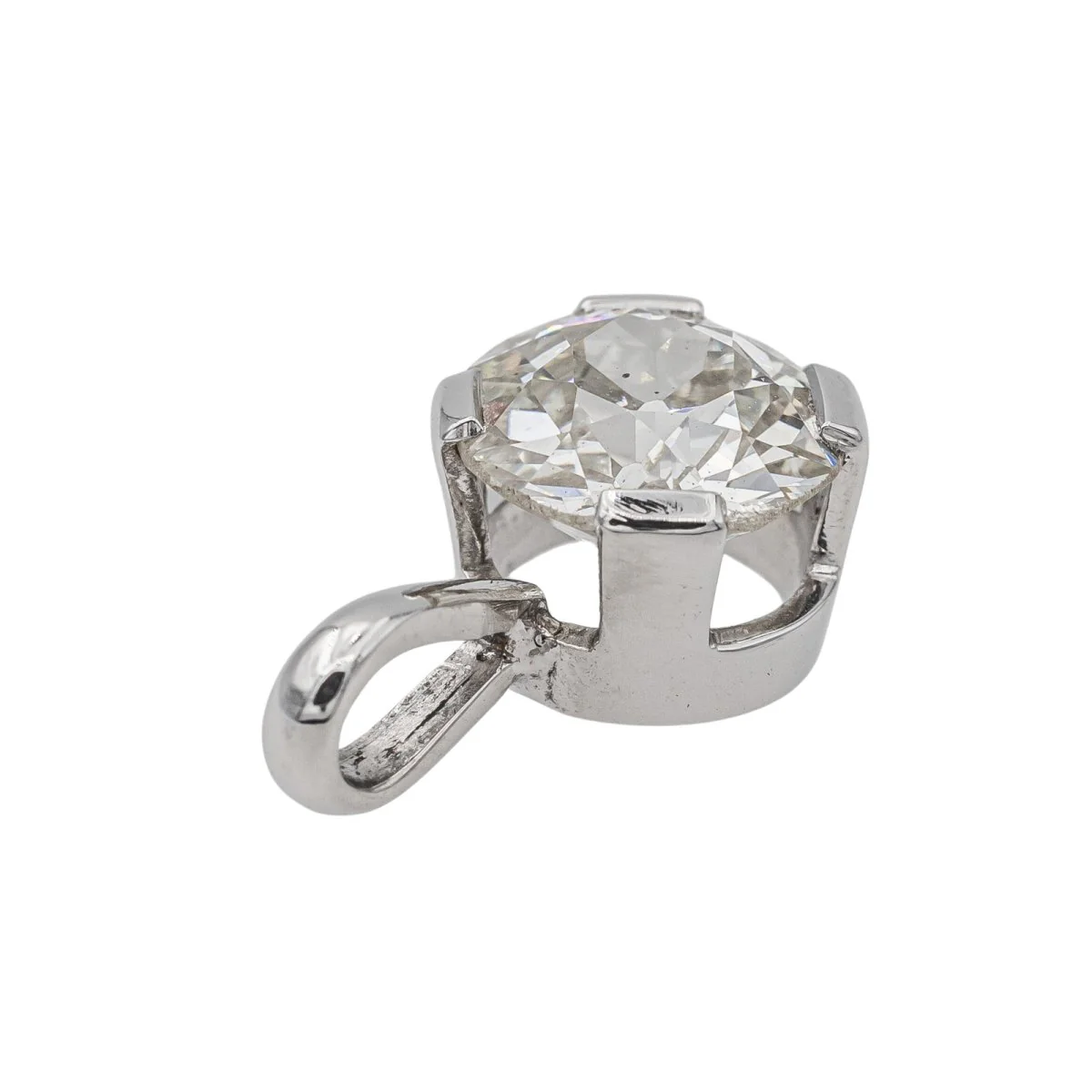 Solitaire Pendant White Gold Diamond - Image 4