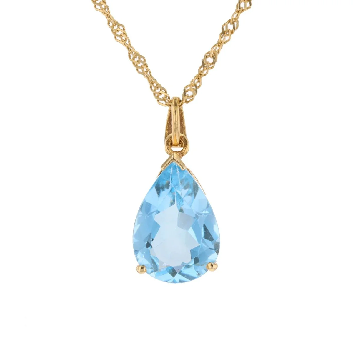 Topaz and yellow gold pendant