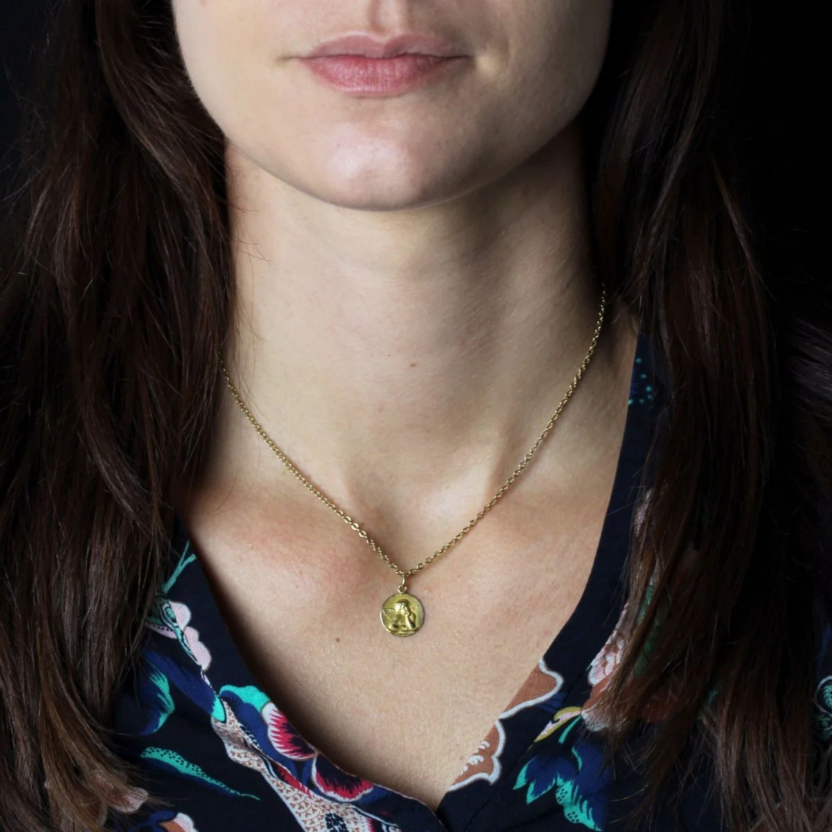 LB ANGELOT pendant in yellow gold - Image 2