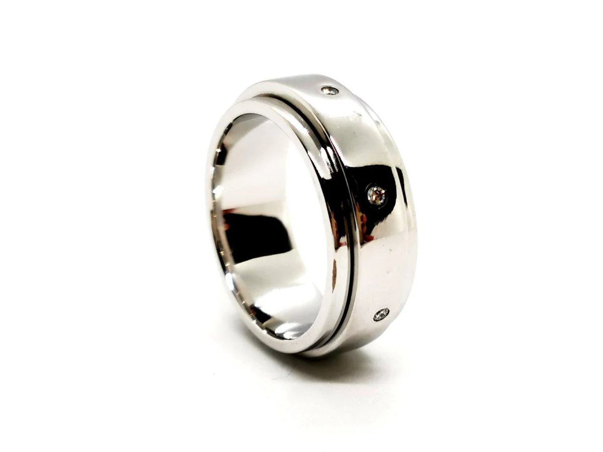 Piaget Possession Alliance Ring White gold Diamond - Image 4