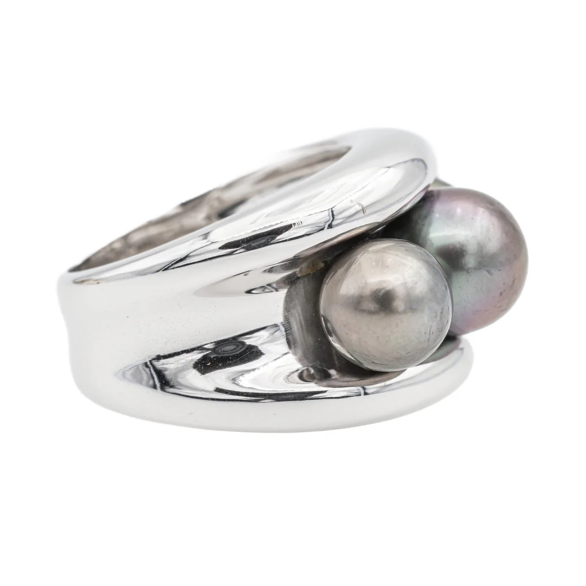 Poiray Fidji Cocktail Ring White Gold Pearl - Image 8