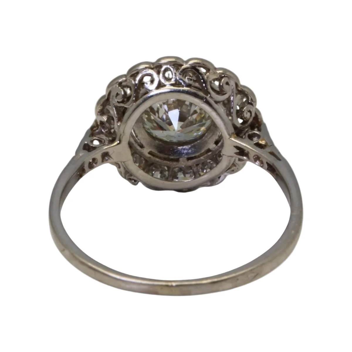 Pompadour ring in platinum and diamonds - Image 4