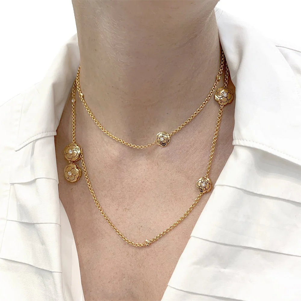 Chanel transformable long necklace, “Les Infinis de Camélia”, in pink gold, diamonds. - Image 11