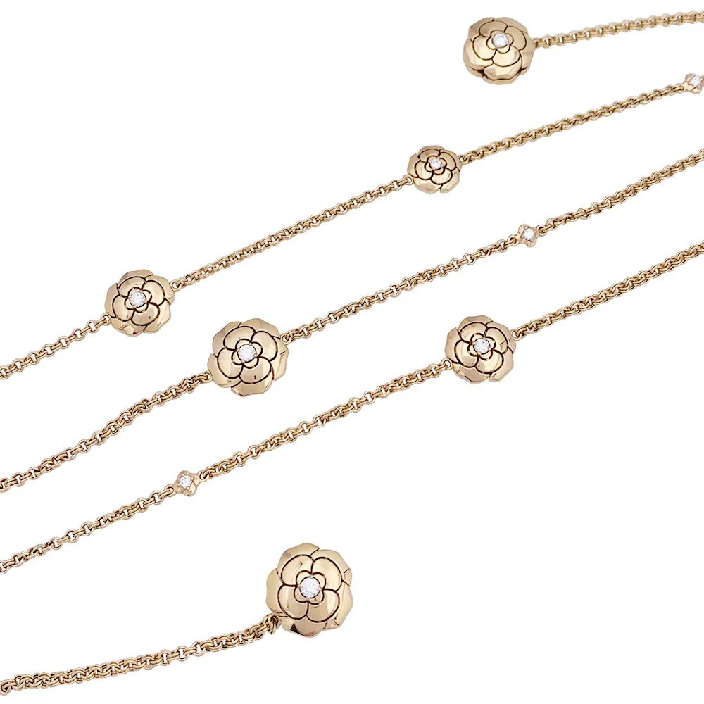 Chanel transformable long necklace, “Les Infinis de Camélia”, in pink gold, diamonds. - Image 6
