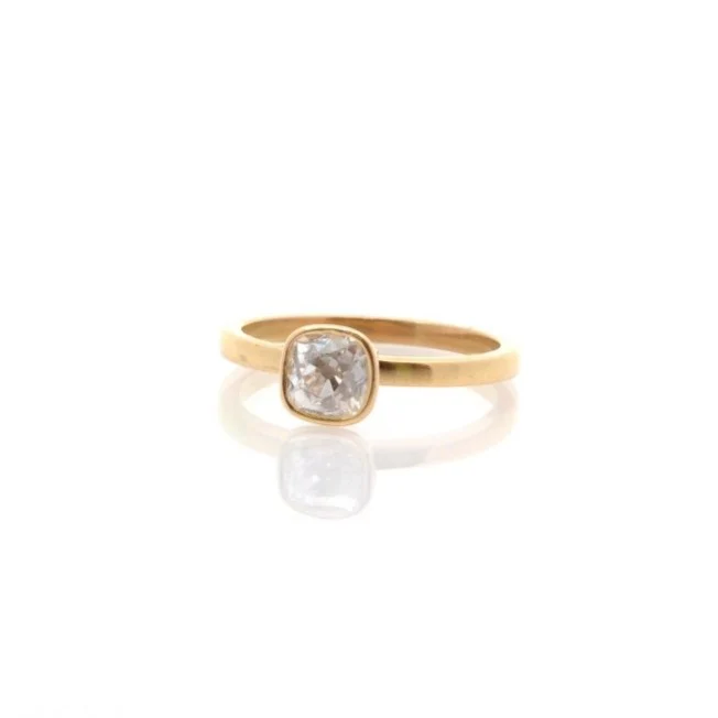 Solitaire ring in yellow gold and diamond - Image 4